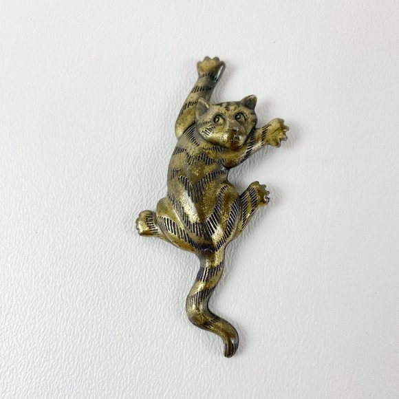 Jonette Jewelry Jewelry - Jonette Jewelry Climbing Cat Bronze Tone Brooch